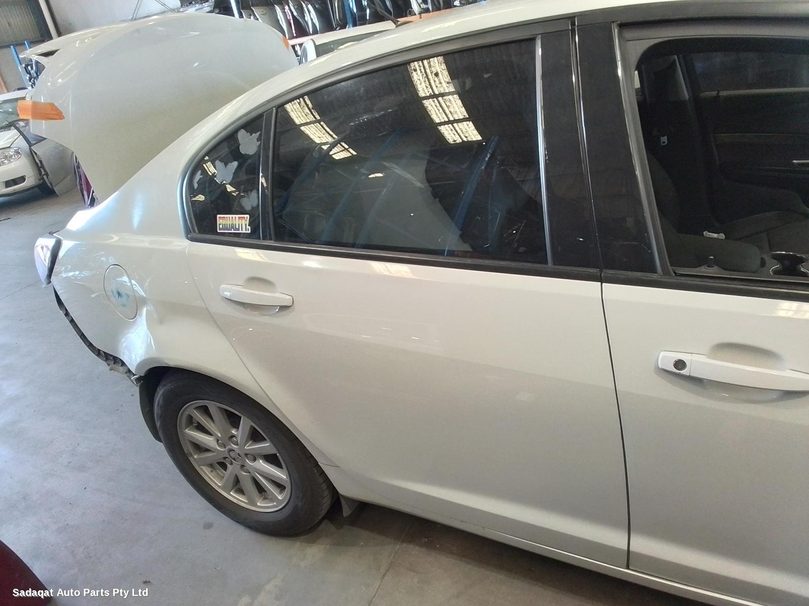 Holden Commodore Right_rear_door_sliding