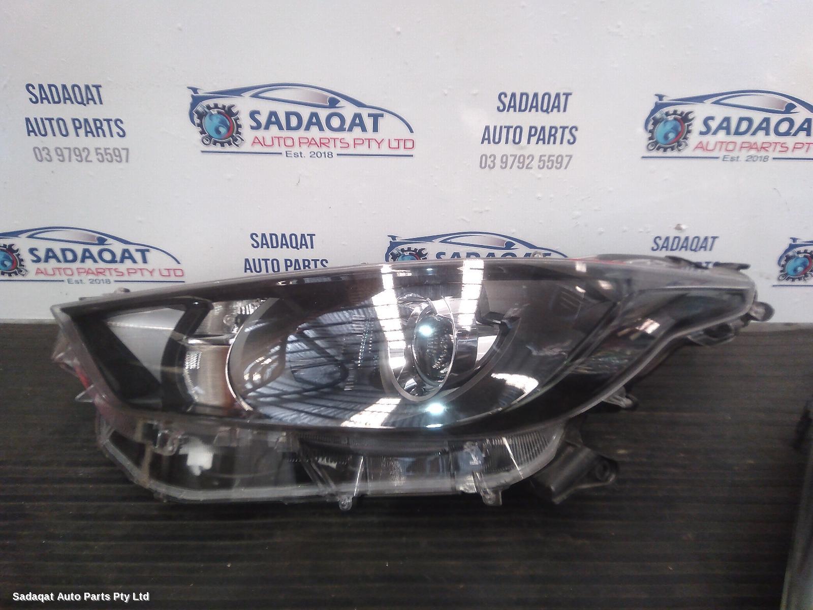Toyota Yaris Left Headlamp