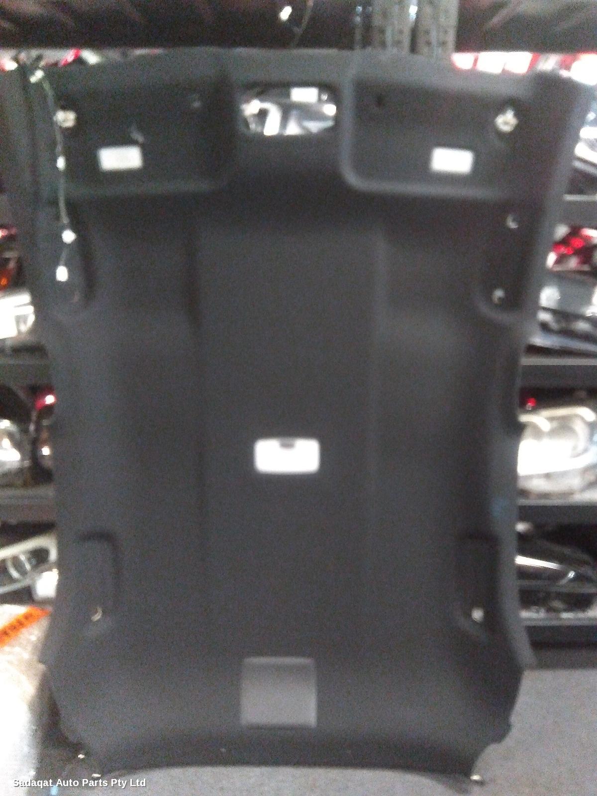 Toyota Yaris Hoodlining