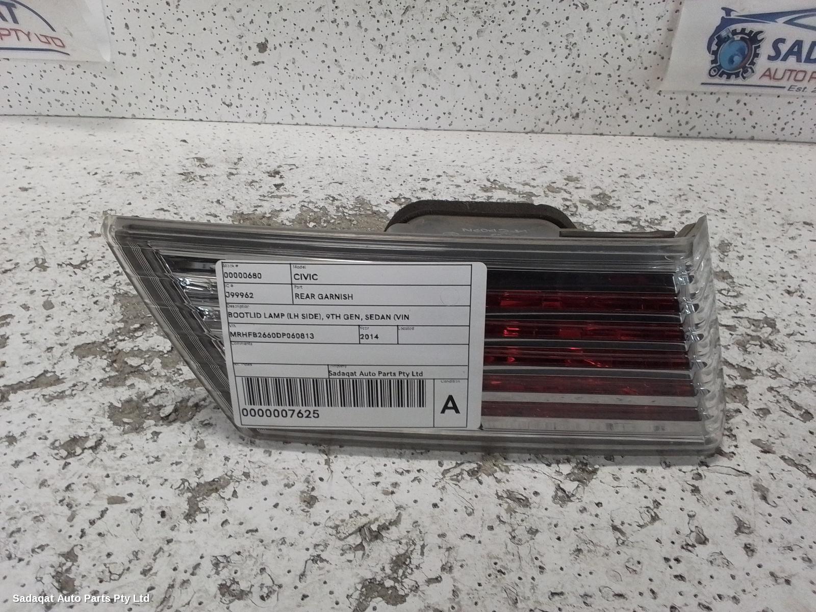 Honda Civic Rear Garnish