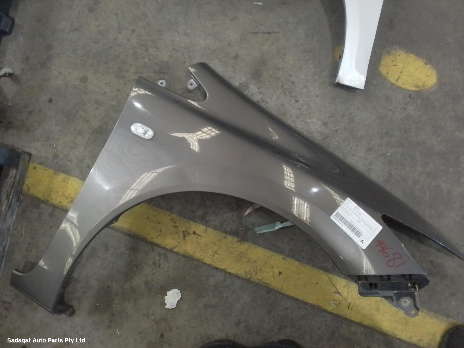 Honda Civic Right Guard