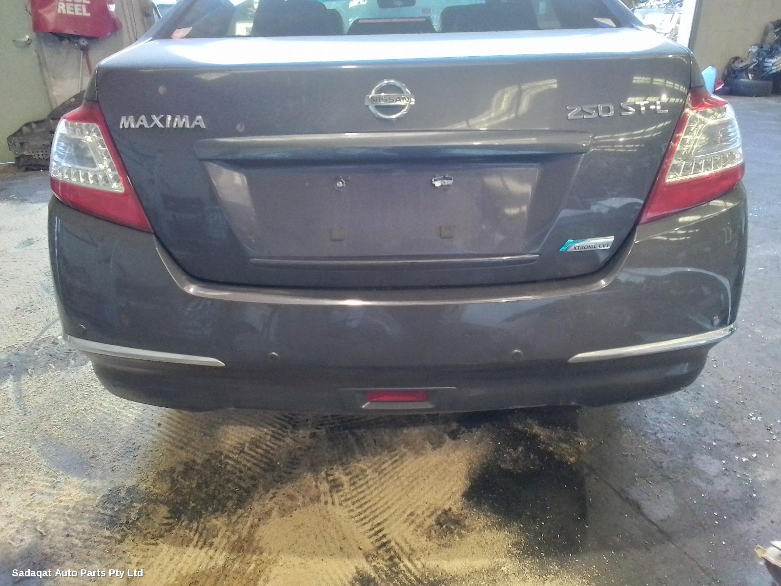 Nissan Maxima Right Door Mirror