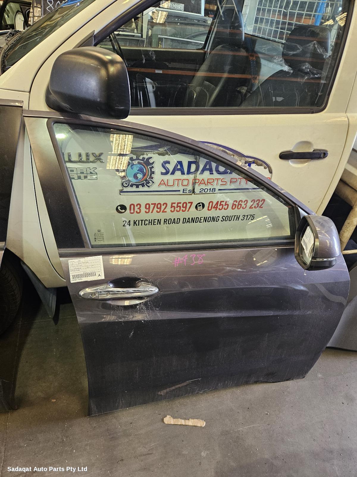 Honda Hrv Right Front Door