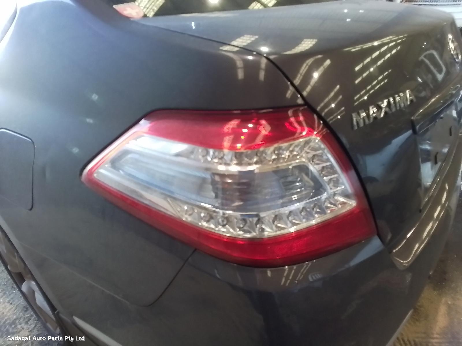 Nissan Maxima Right Door Mirror