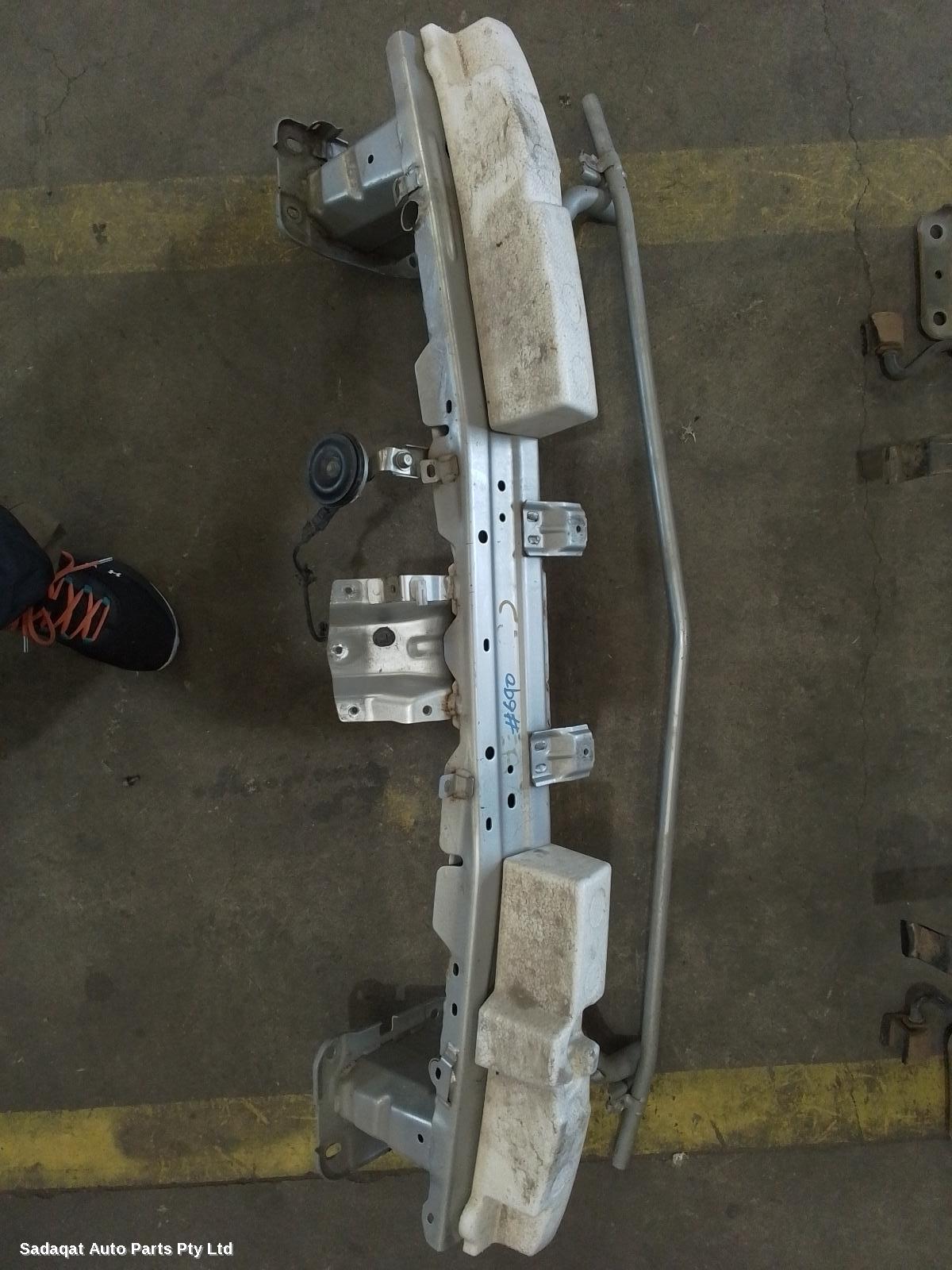 Mitsubishi Lancer F/bar Reinforc/brack