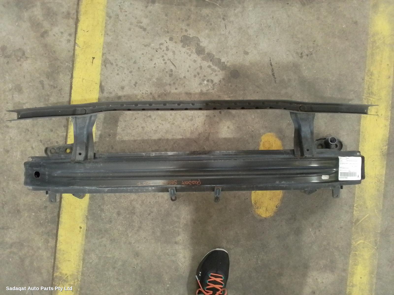 Volkswagen Passat F/bar Reinforc/brack