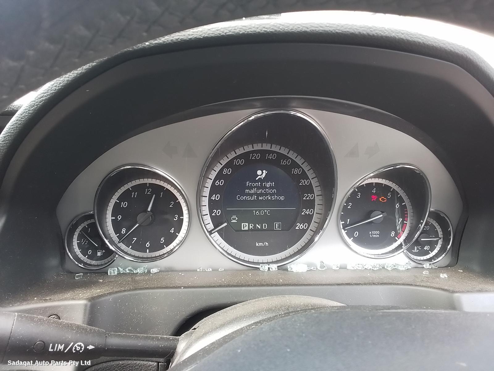 Mercedes E Class Antenna