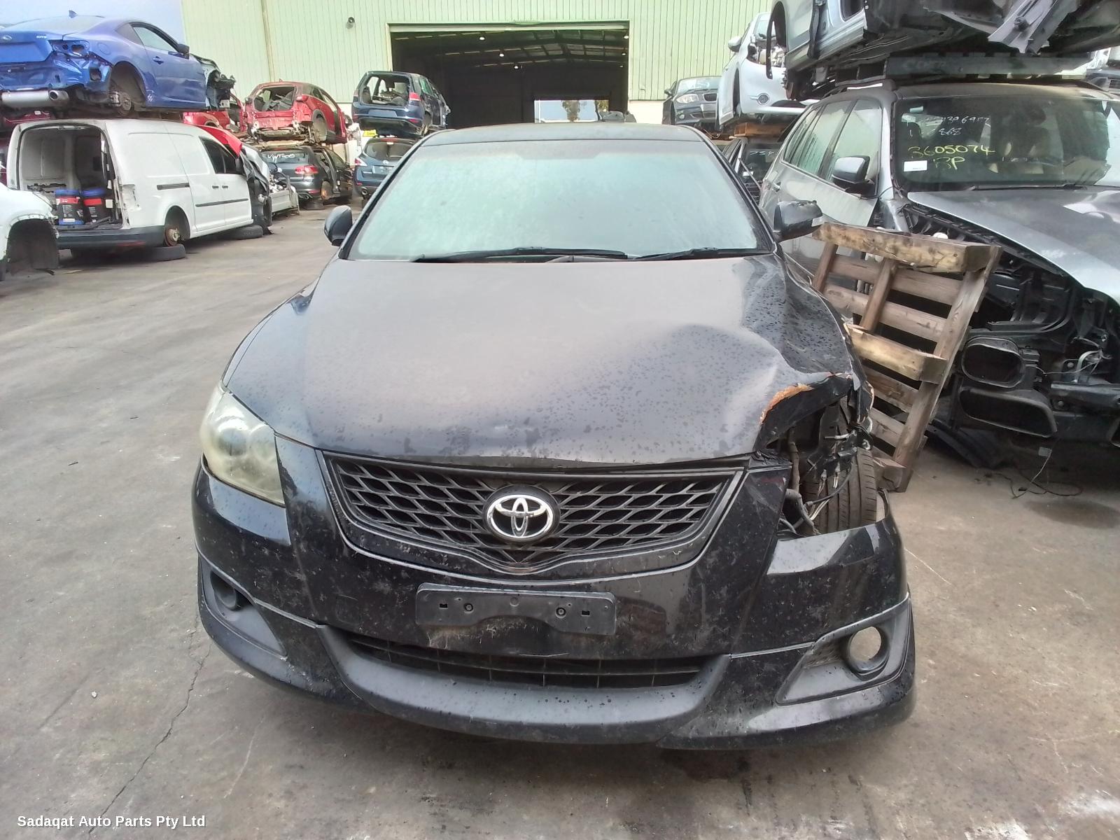 Toyota Aurion Left Taillight