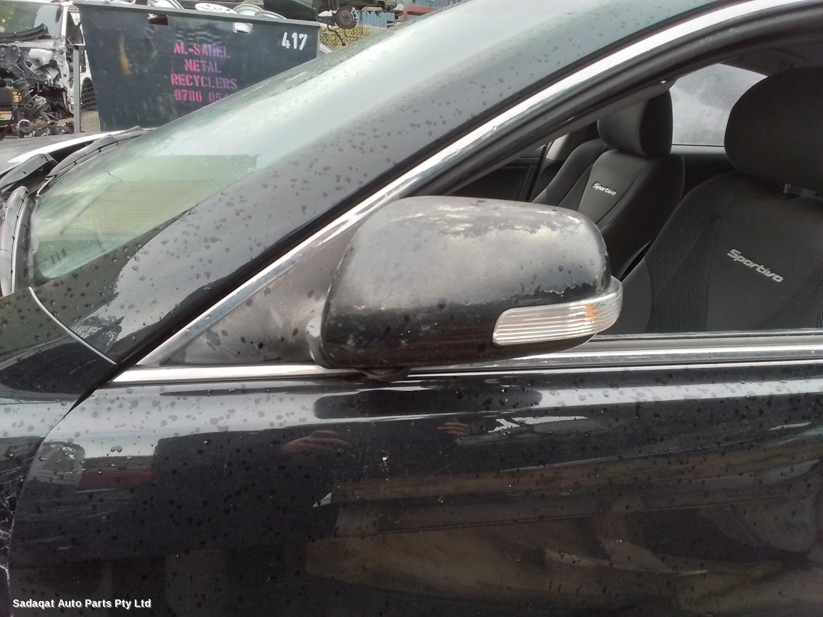 Toyota Aurion Left Taillight