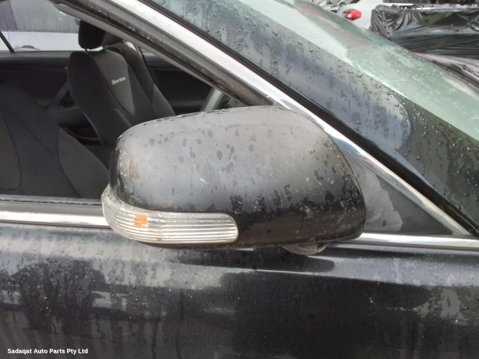 Toyota Aurion Left Taillight