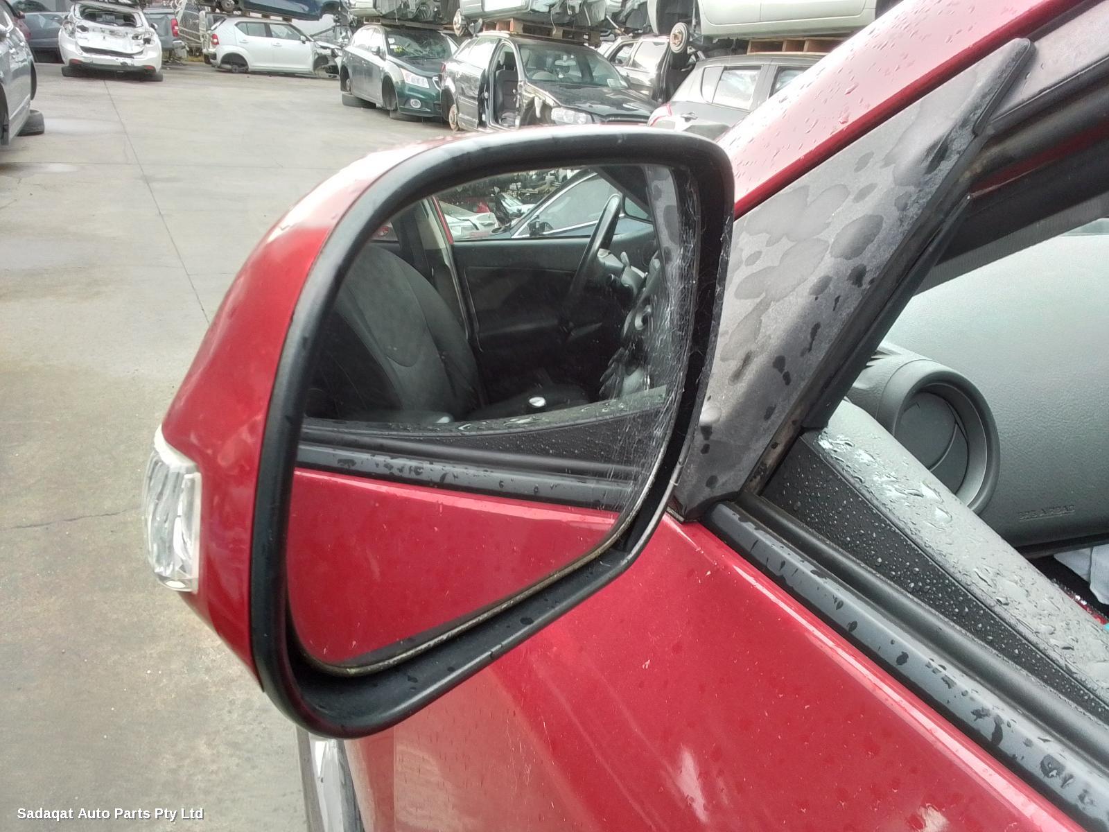 Toyota Rav4 Right Door Mirror