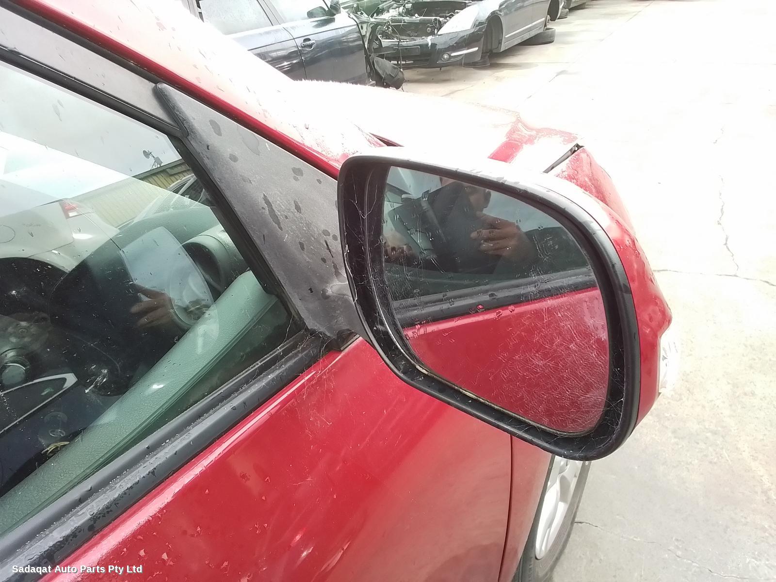 Toyota Rav4 Right Door Mirror