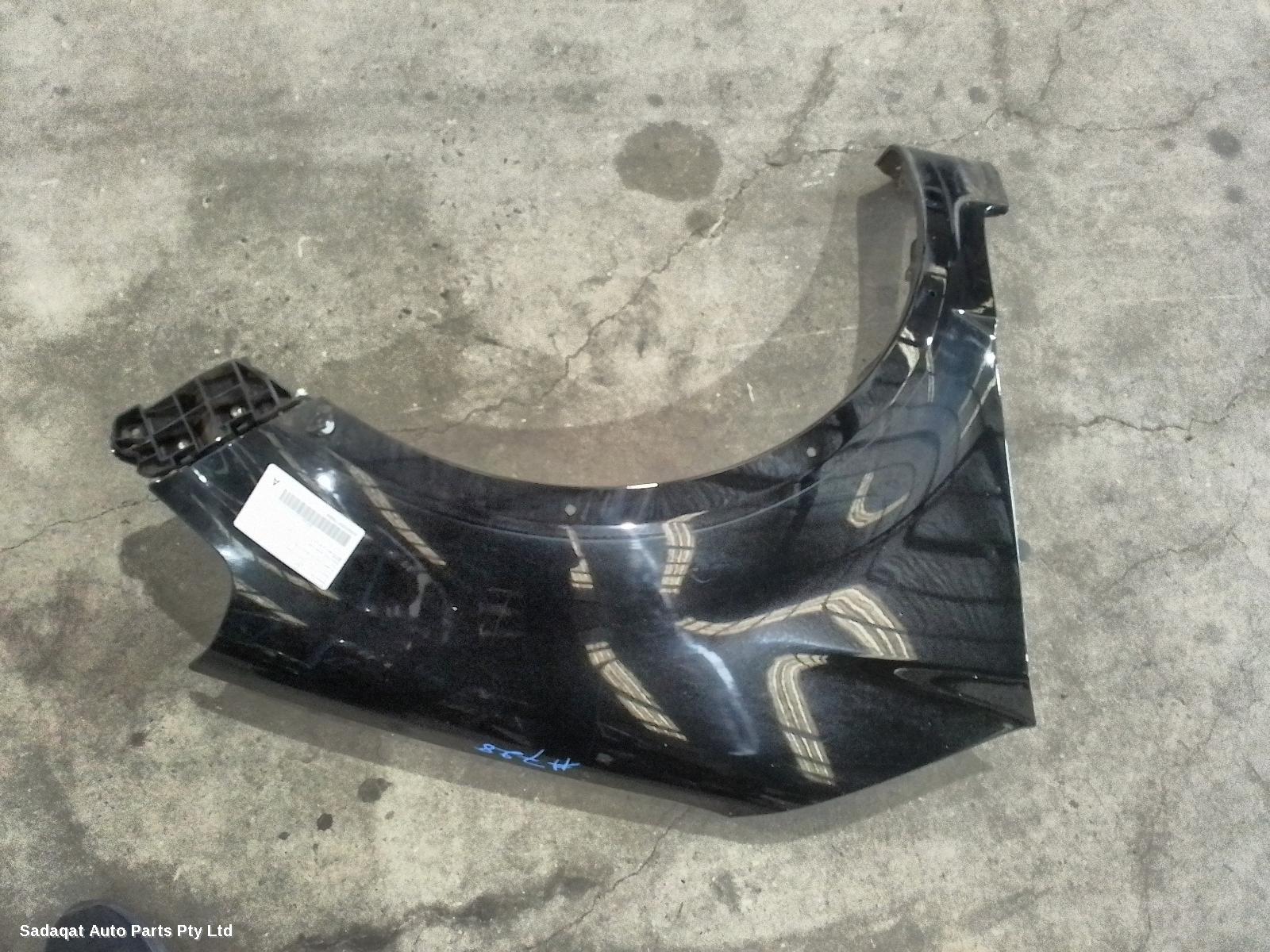 Suzuki Sx4 Right Guard