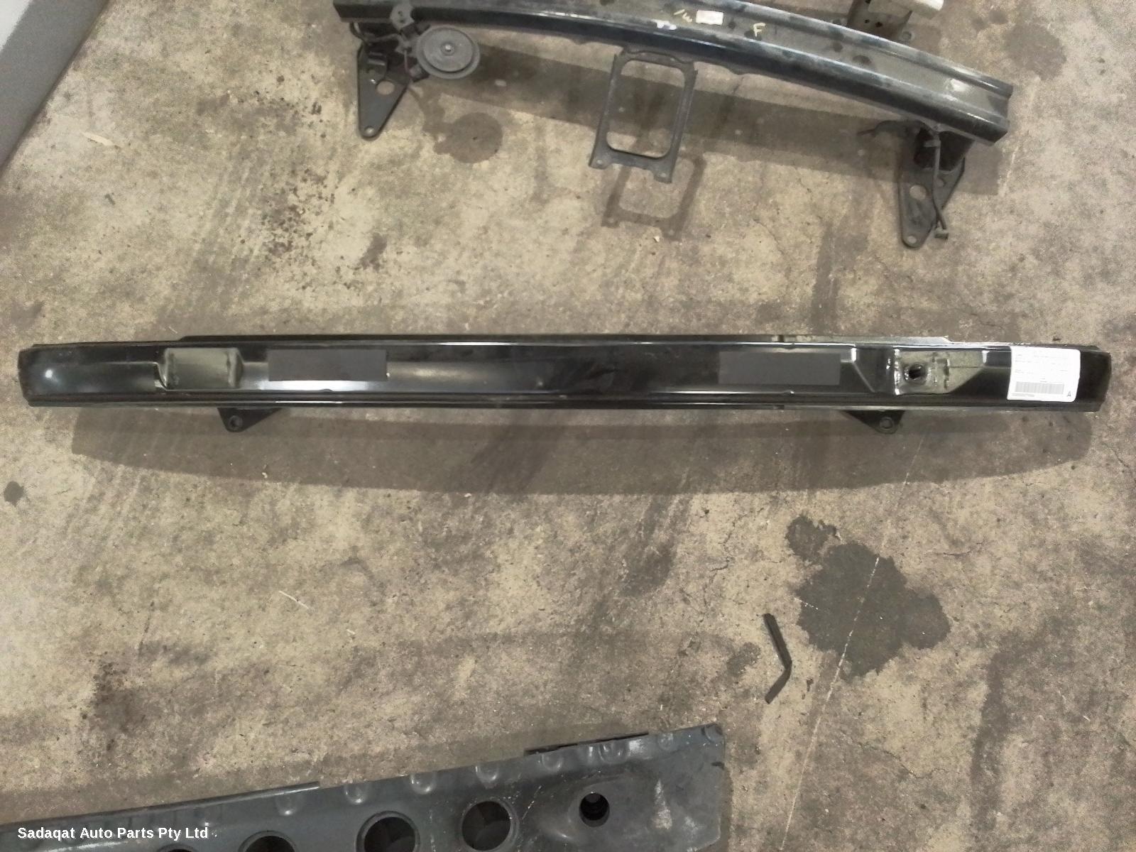 Mercedes B Class R/bar Bracket/reinfo