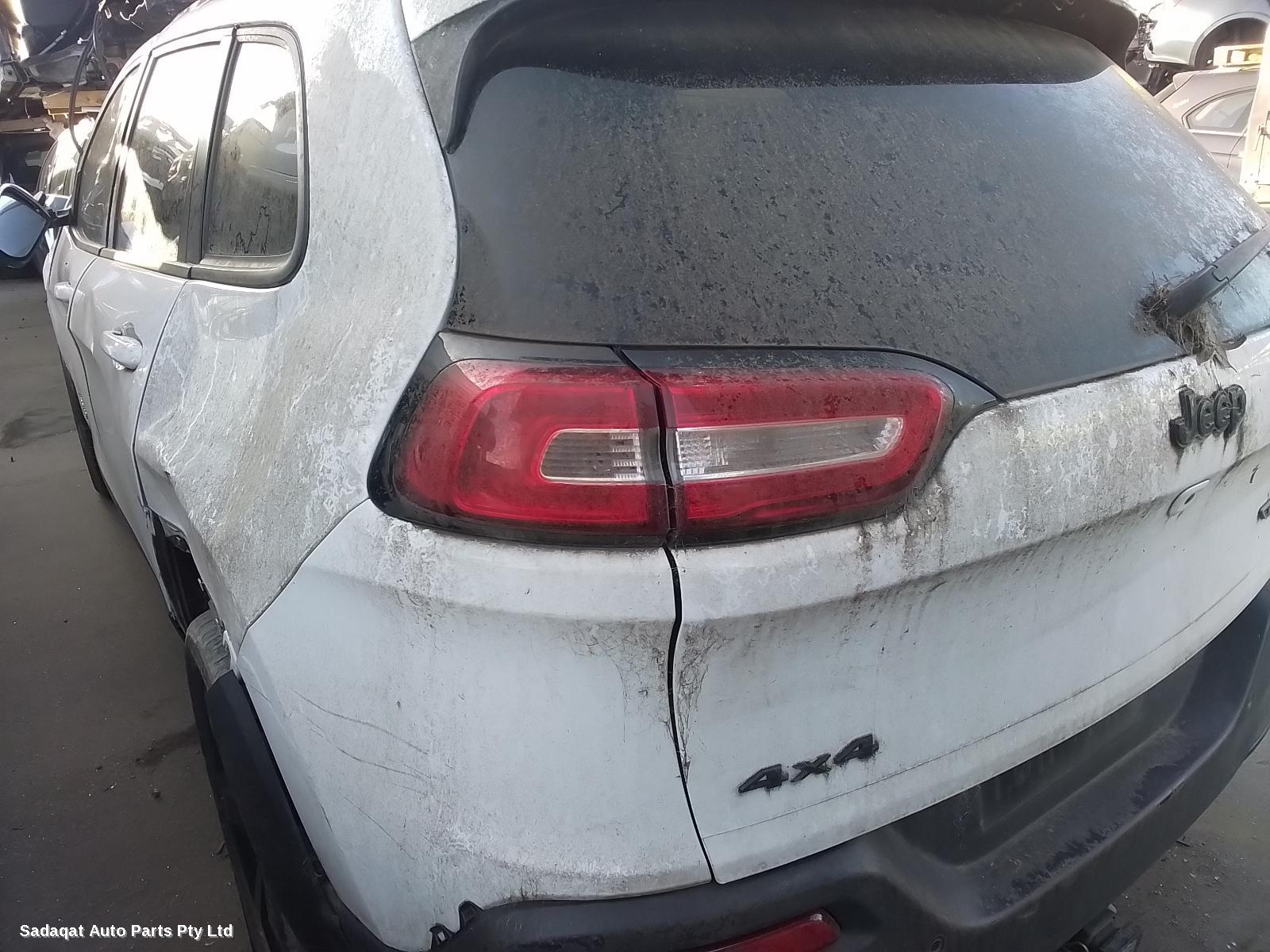 Jeep Cherokee Radiator Support