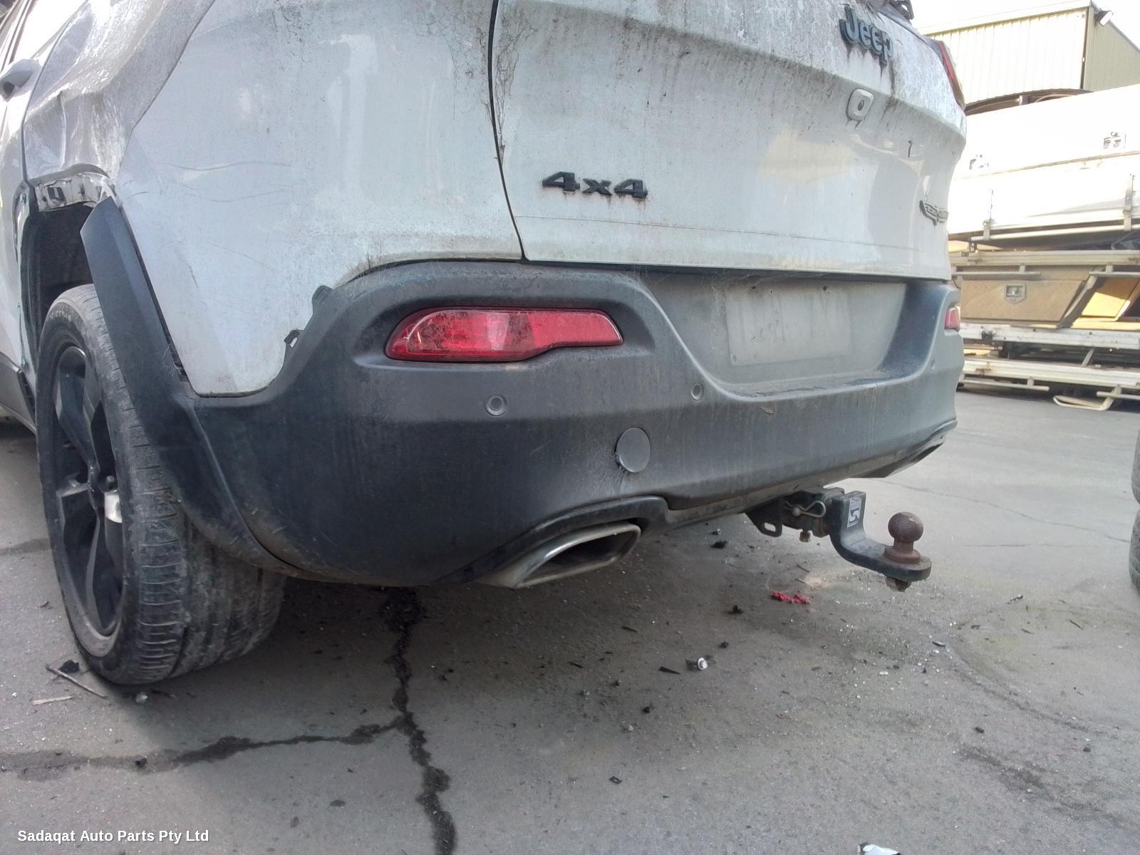 Jeep Cherokee Radiator Support