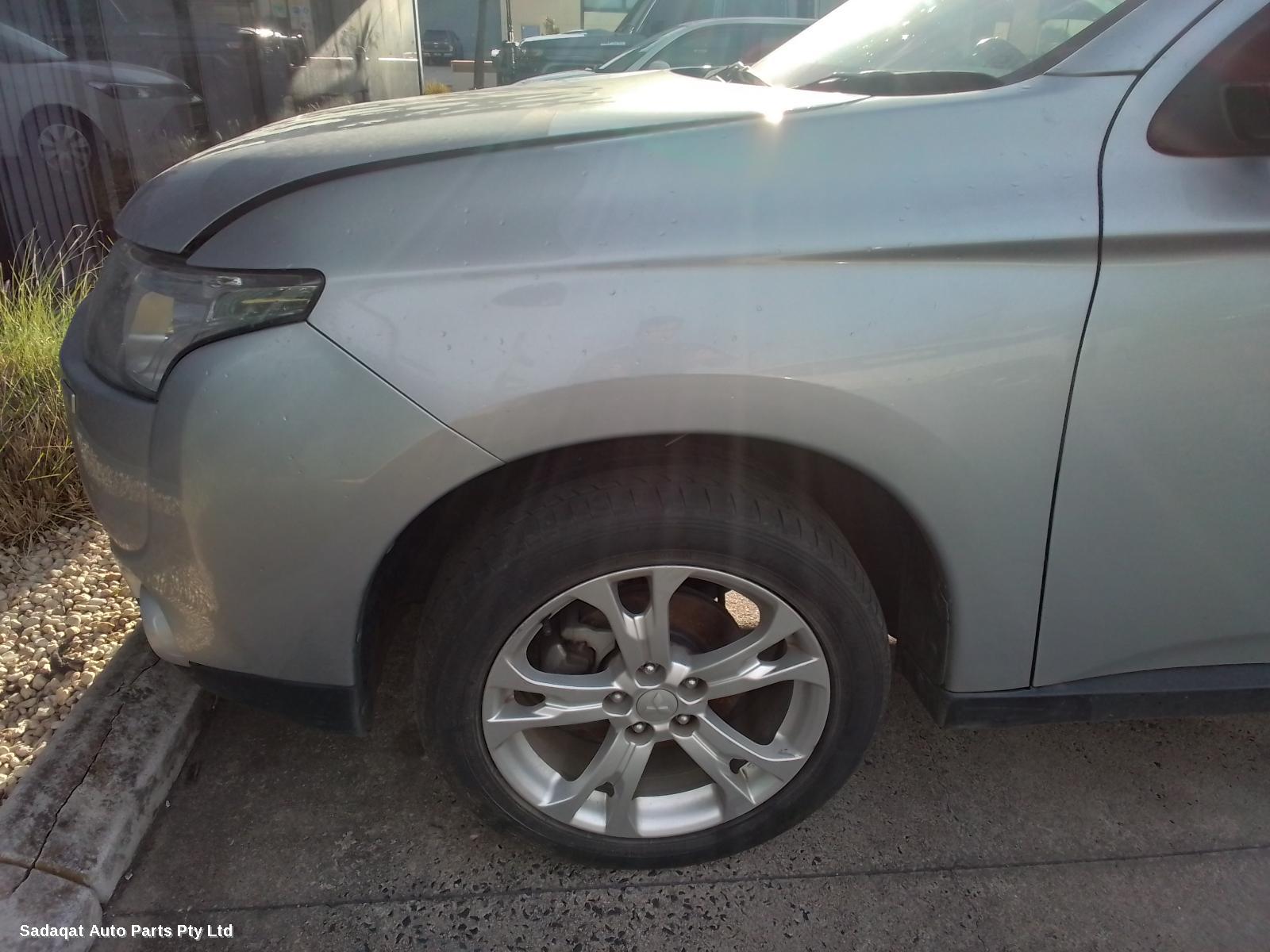 Mitsubishi Outlander Left Door Mirror