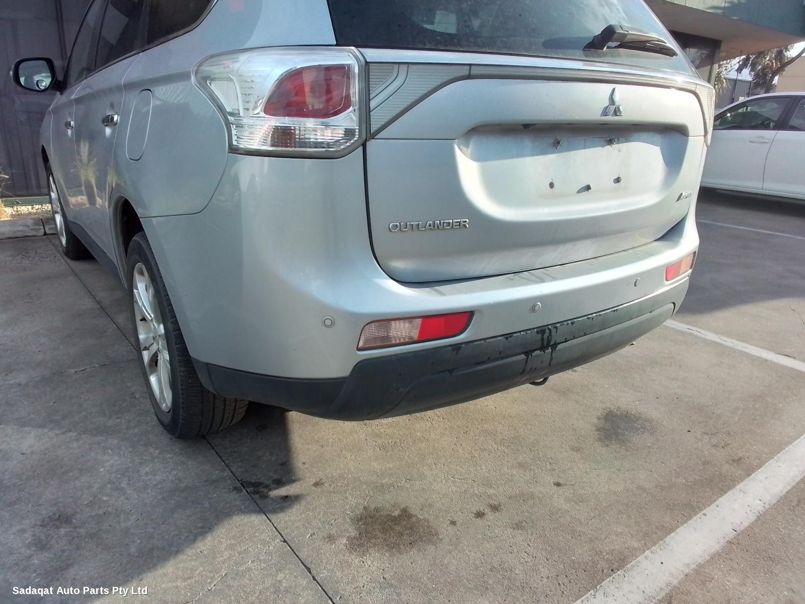 Mitsubishi Outlander Left Door Mirror