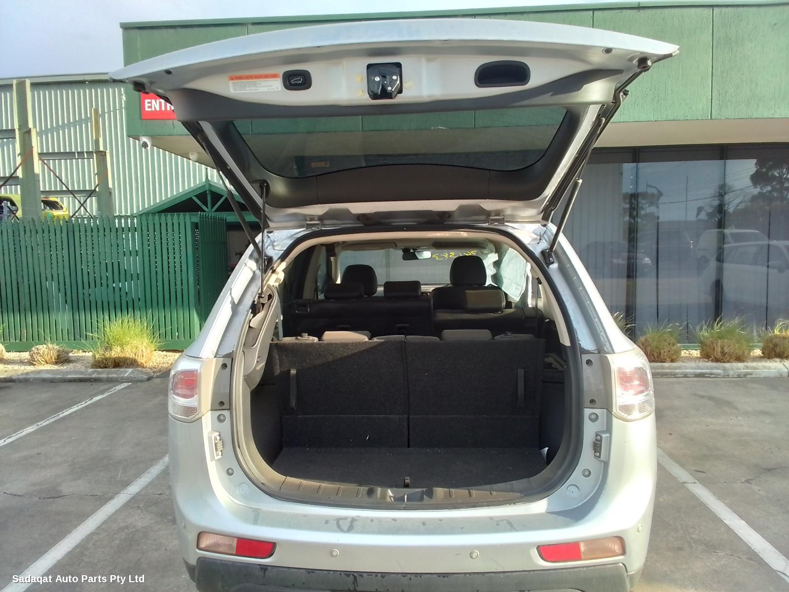 Mitsubishi Outlander Left Door Mirror