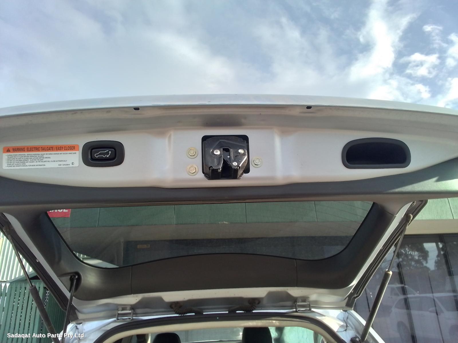 Mitsubishi Outlander Left Door Mirror