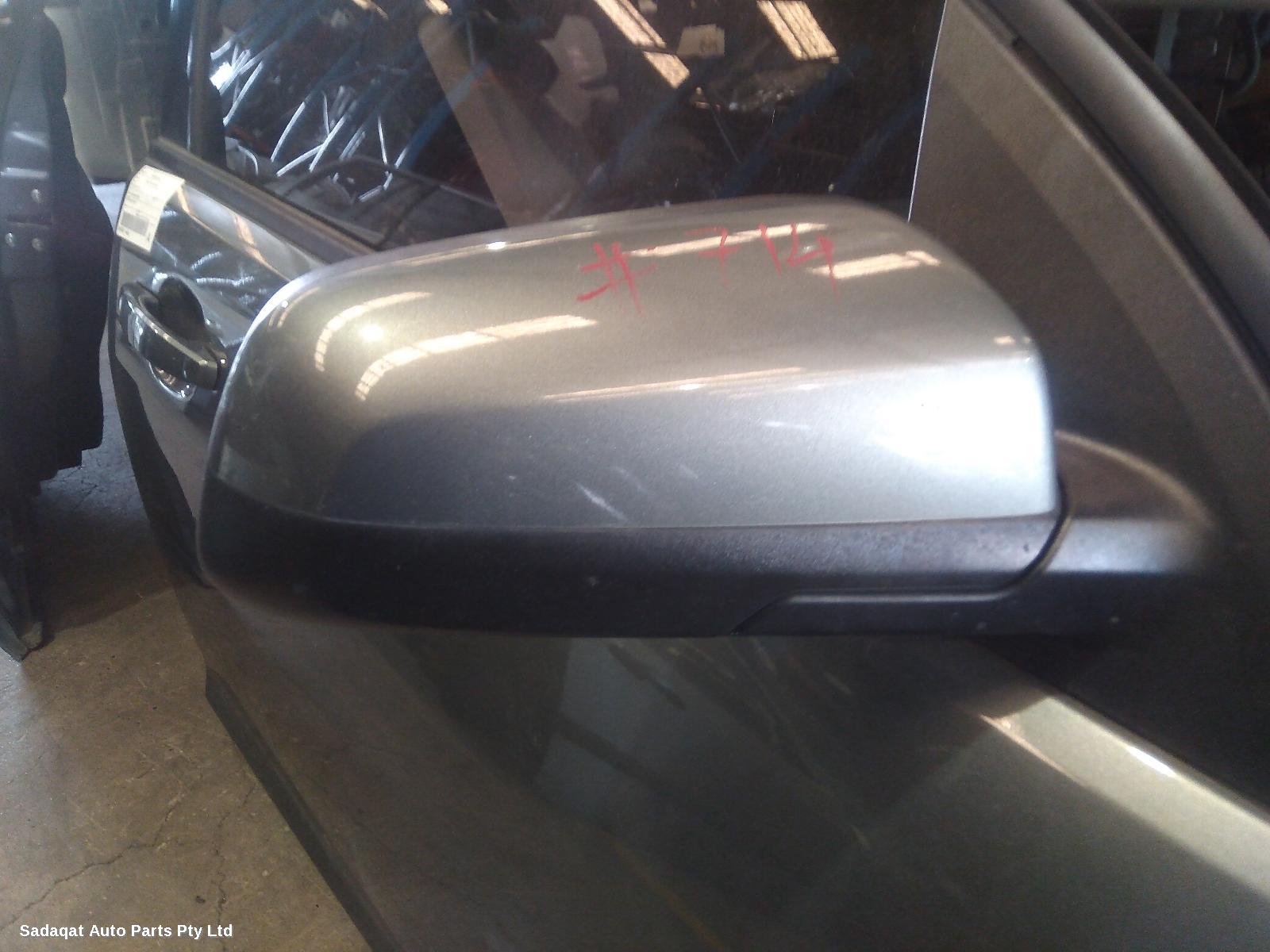 Holden Commodore Right Door Mirror