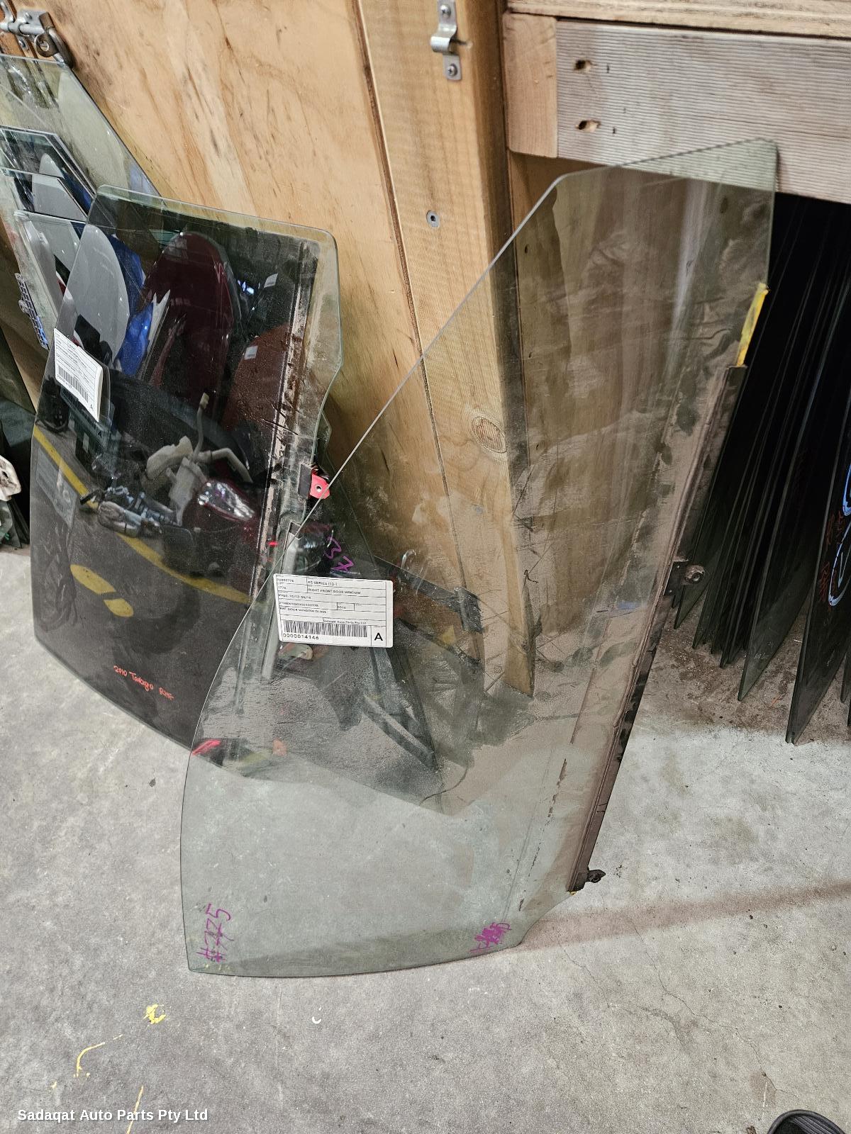 Lexus Es Series (13-) Right Front Door Window