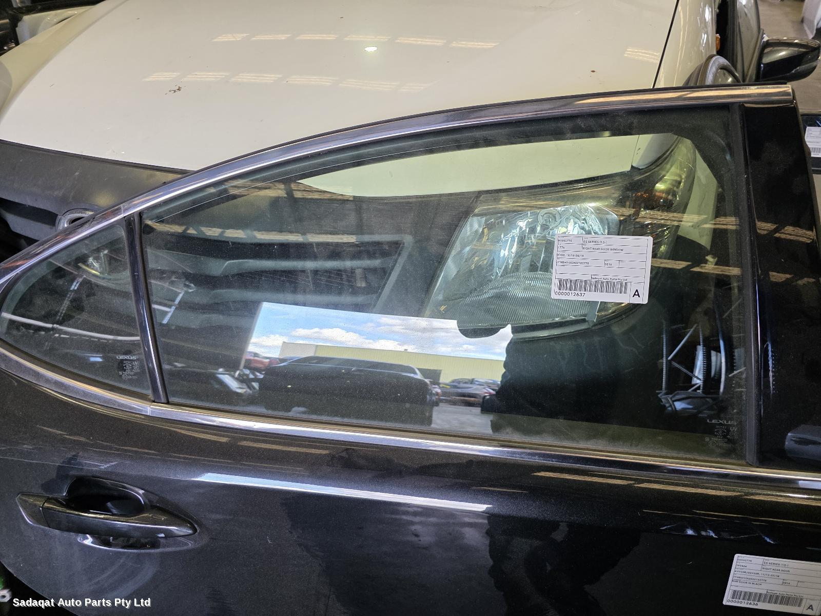 Lexus Es Series (13-) Right Rear Door Window