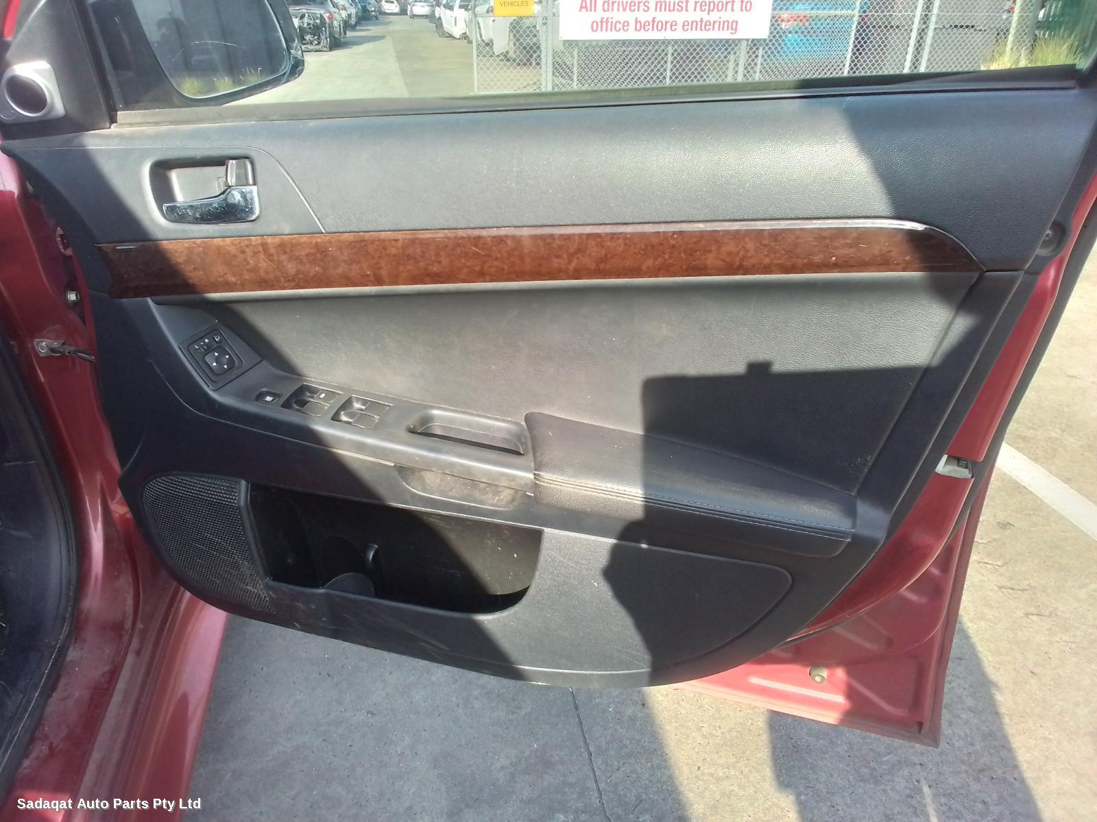 Mitsubishi Lancer Left Door Mirror