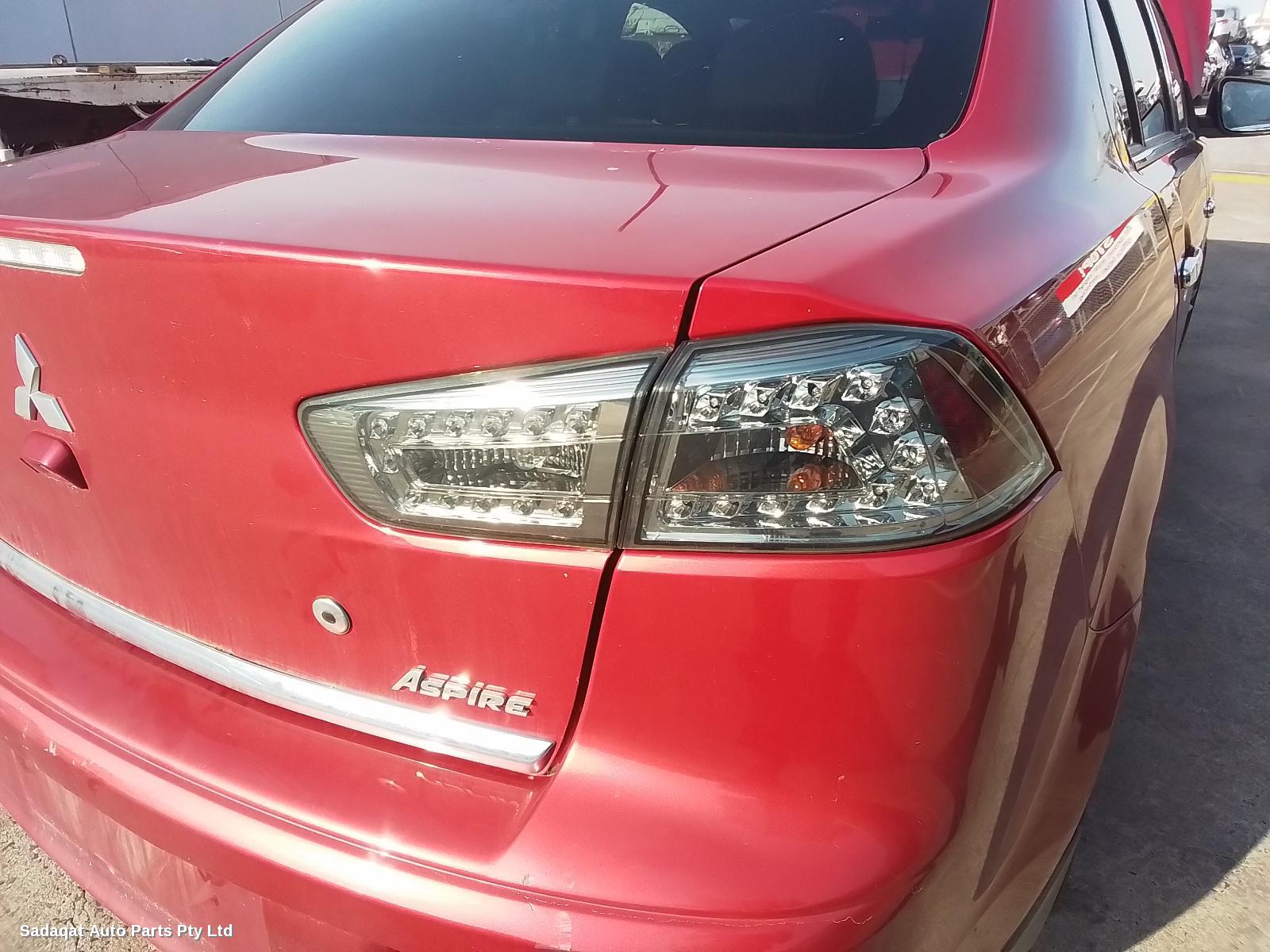 Mitsubishi Lancer Left Door Mirror