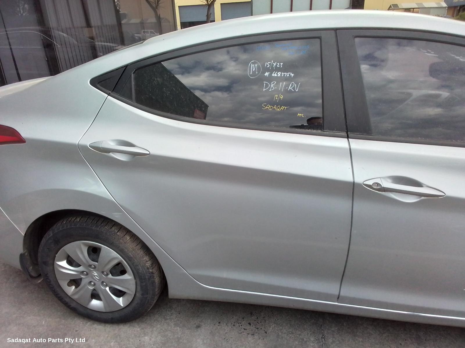 Hyundai Elantra Left Door Mirror