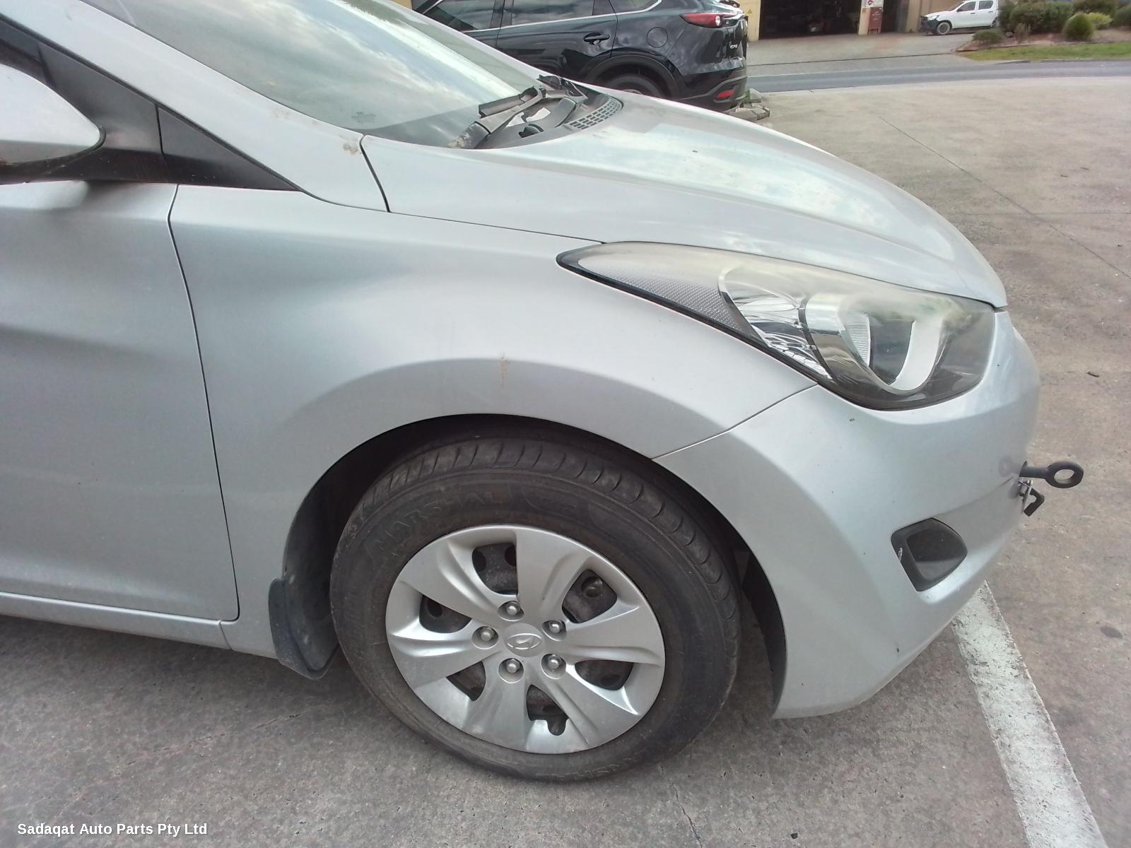 Hyundai Elantra Left Door Mirror