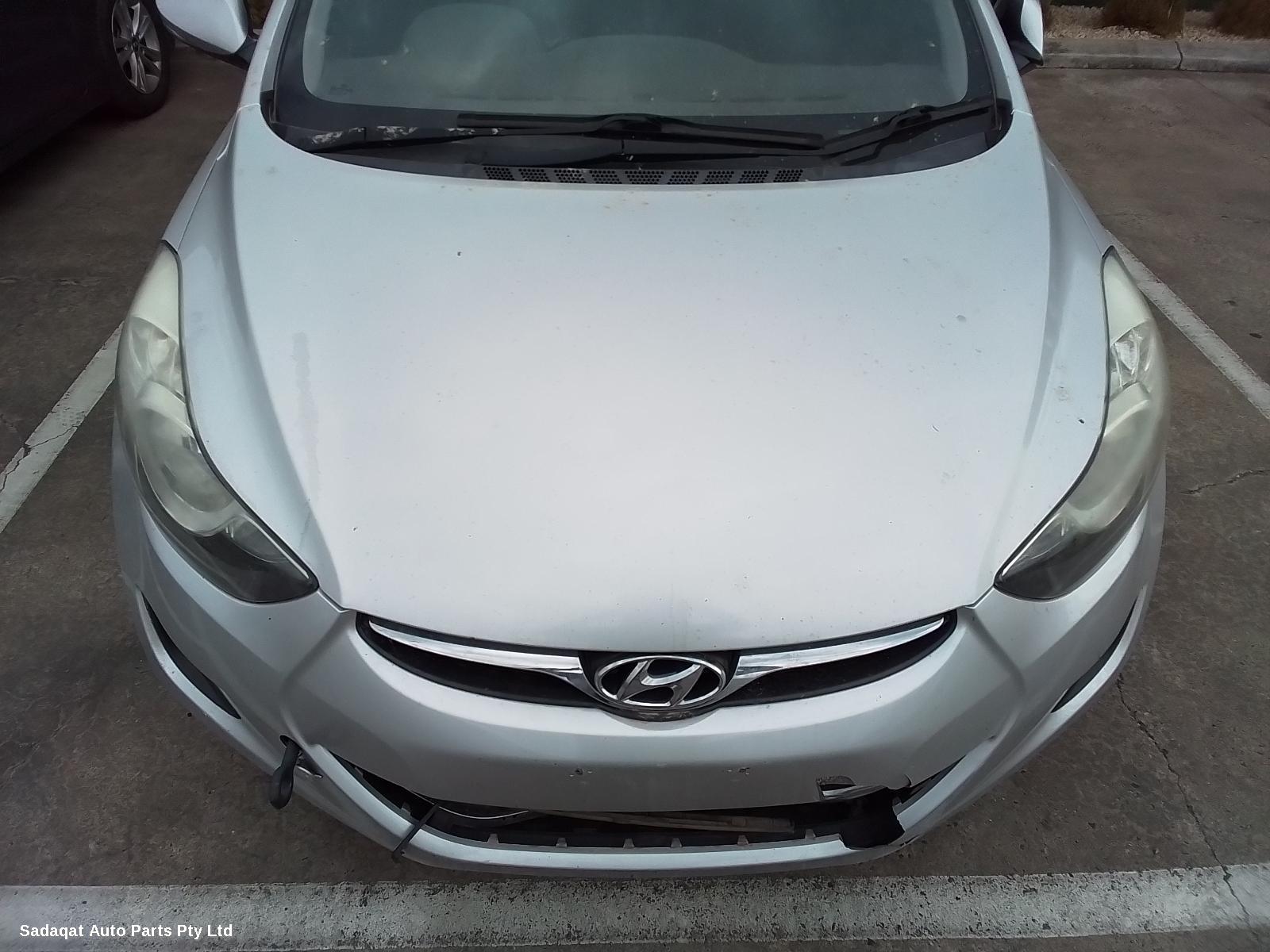 Hyundai Elantra Left Door Mirror