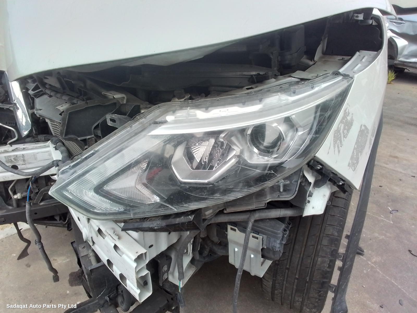 Nissan Qashqai Right Door Mirror