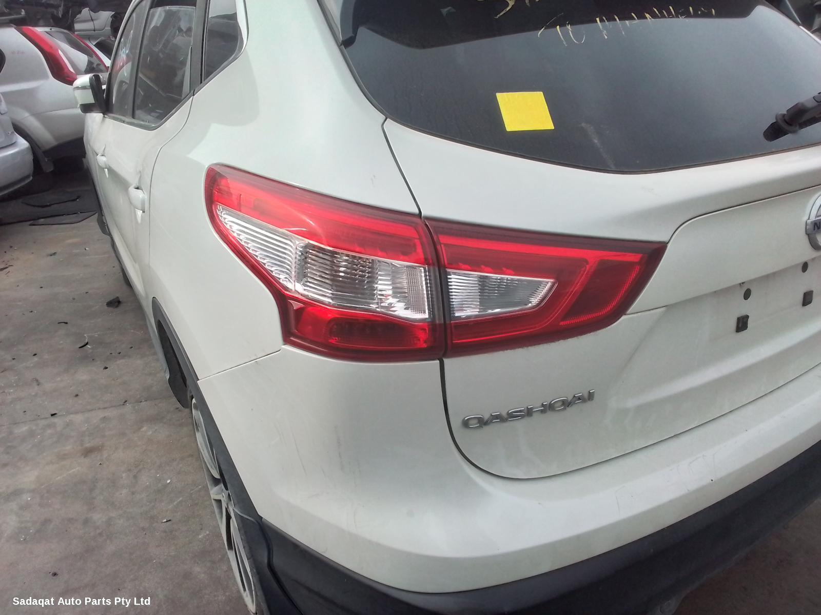 Nissan Qashqai Right Door Mirror