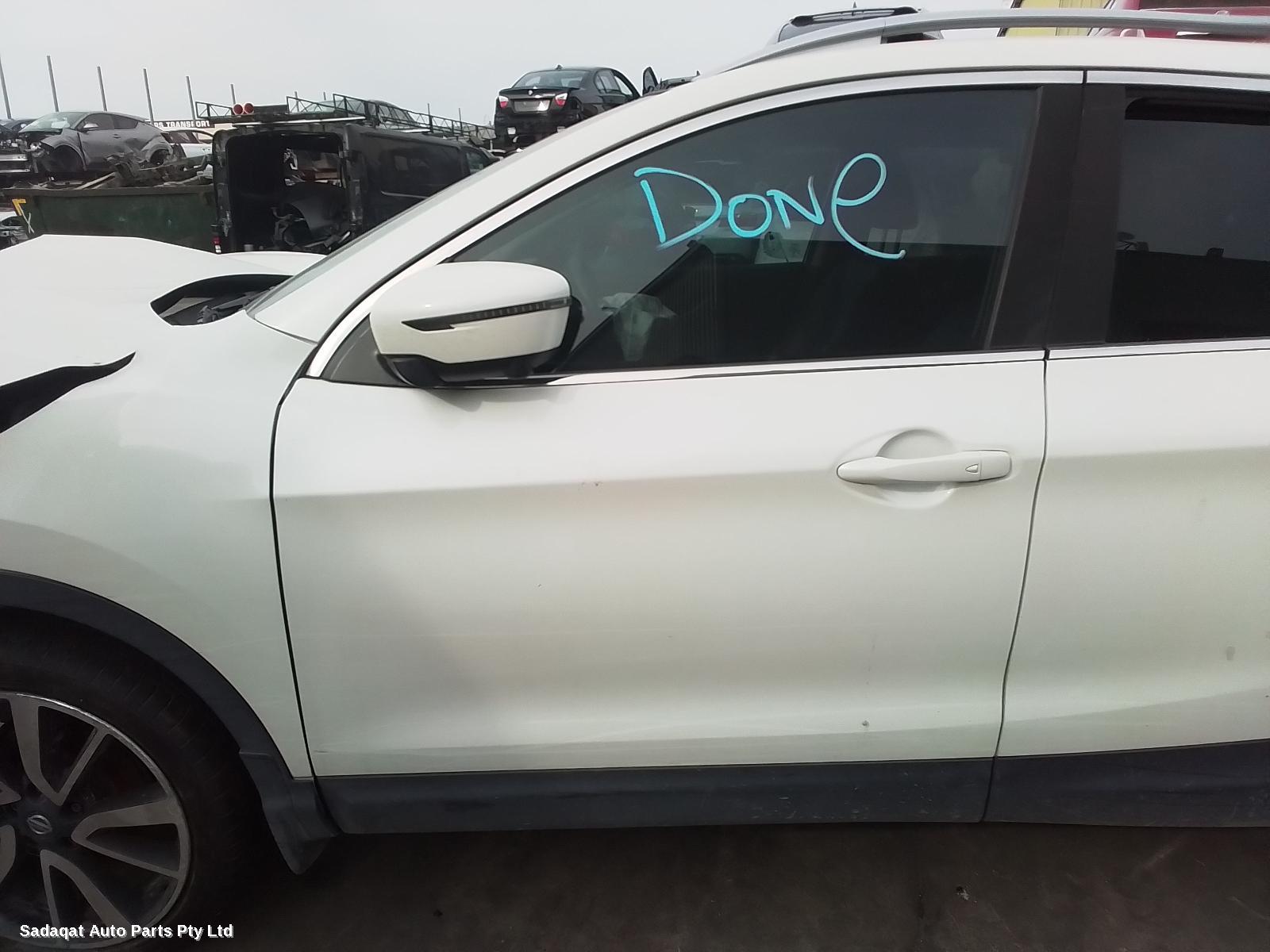 Nissan Qashqai Right Door Mirror