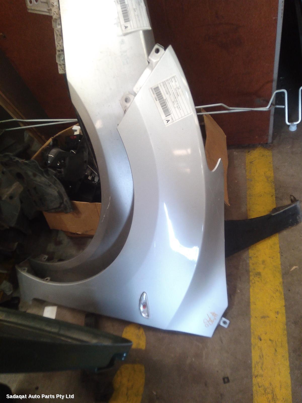 Hyundai I30 Left Guard