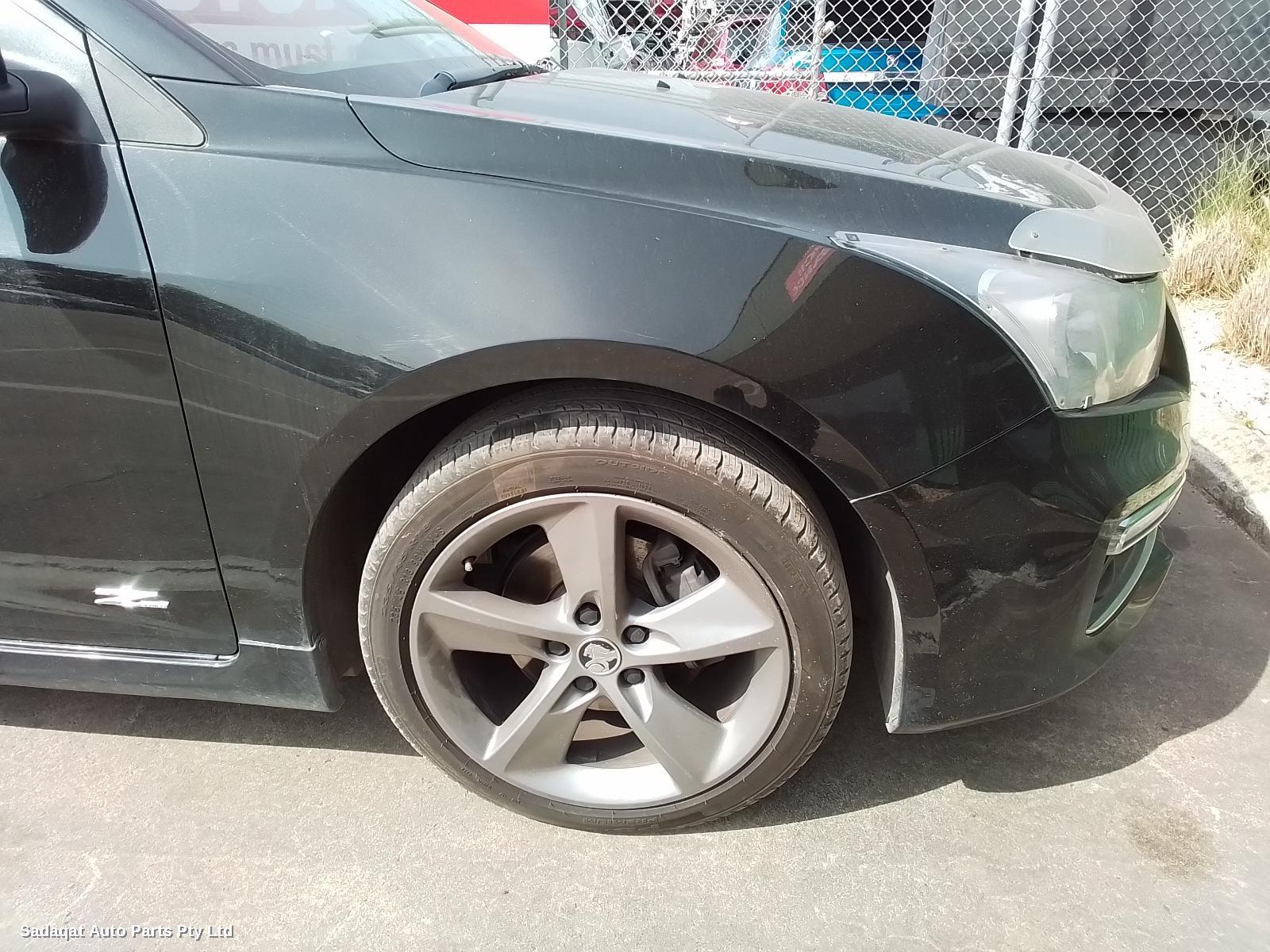 Holden Cruze Right Headlamp