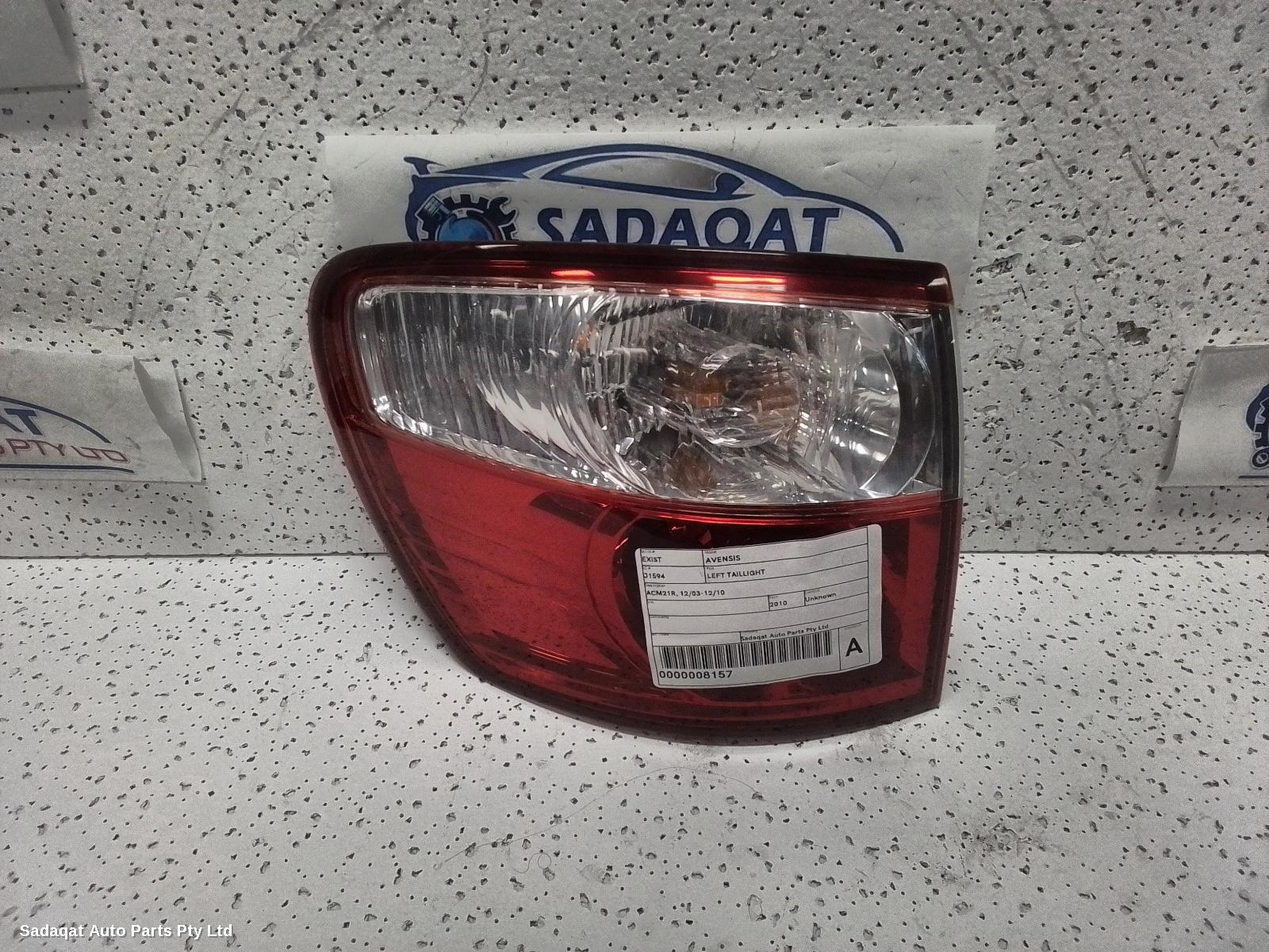 Toyota Avensis Left Taillight