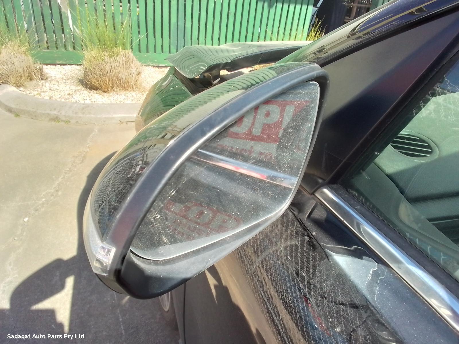 Kia Rio Left Indicator/fog/side