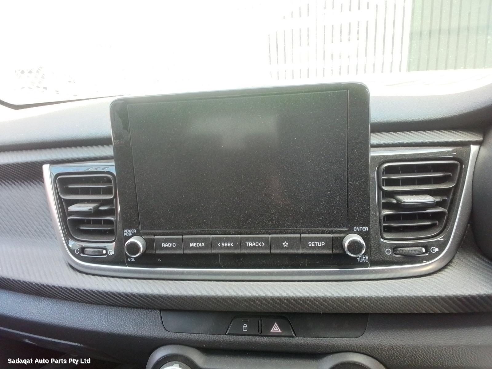 Kia Rio Left Indicator/fog/side