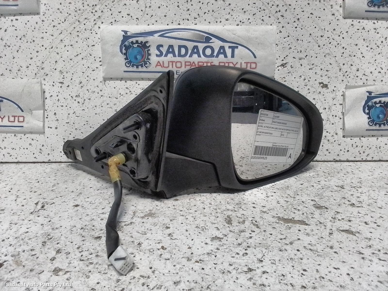 Toyota Camry Right Door Mirror