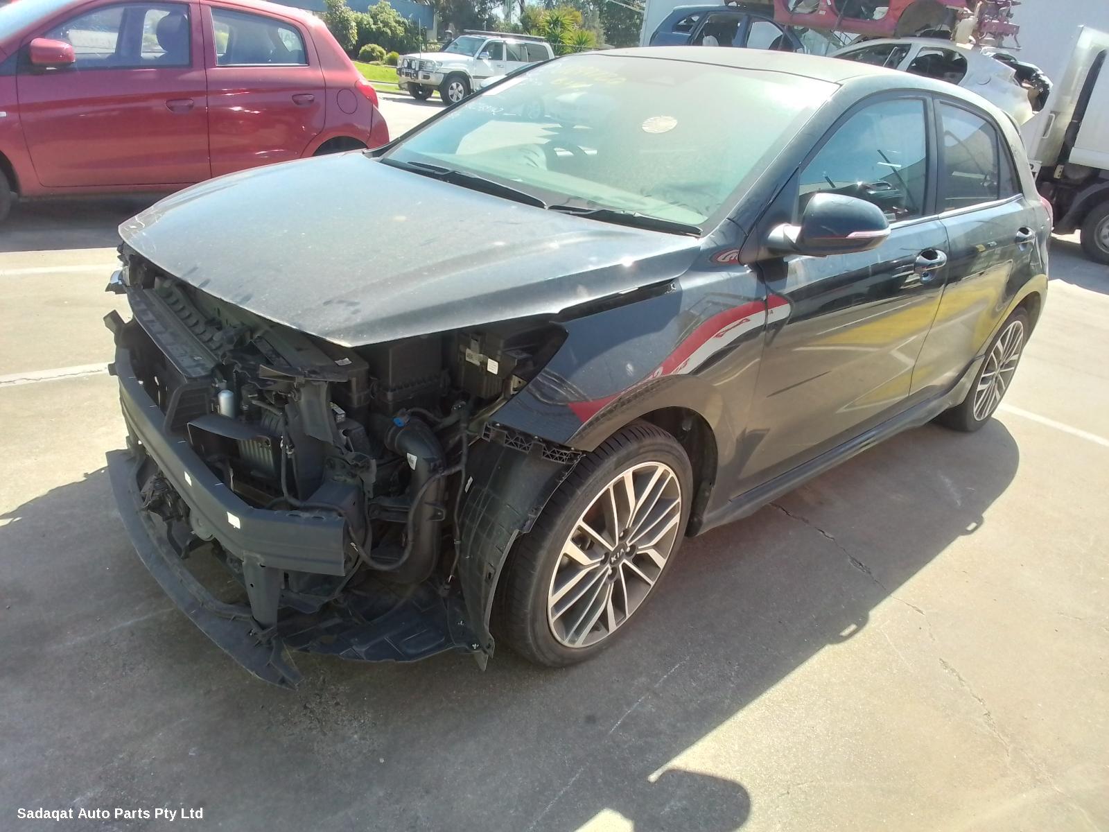 Kia Rio Left Indicator/fog/side