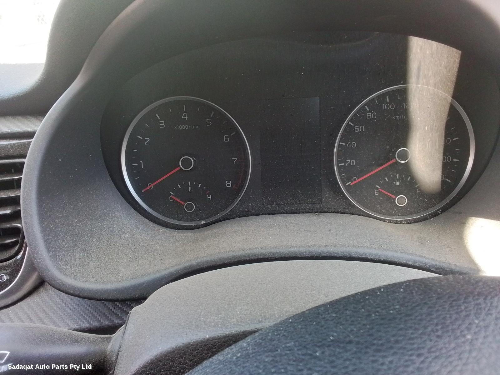 Kia Rio Left Indicator/fog/side
