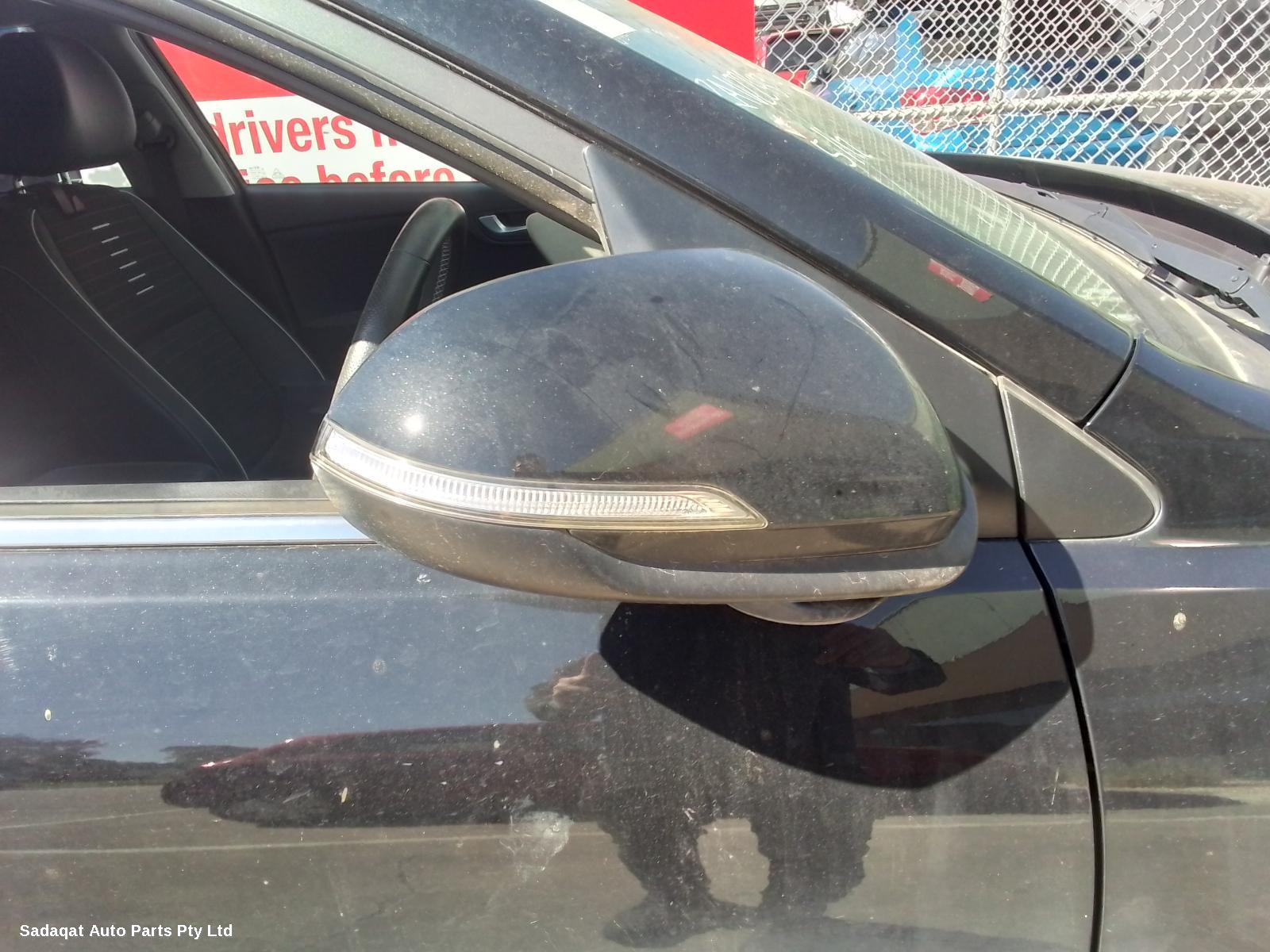 Kia Rio Left Indicator/fog/side