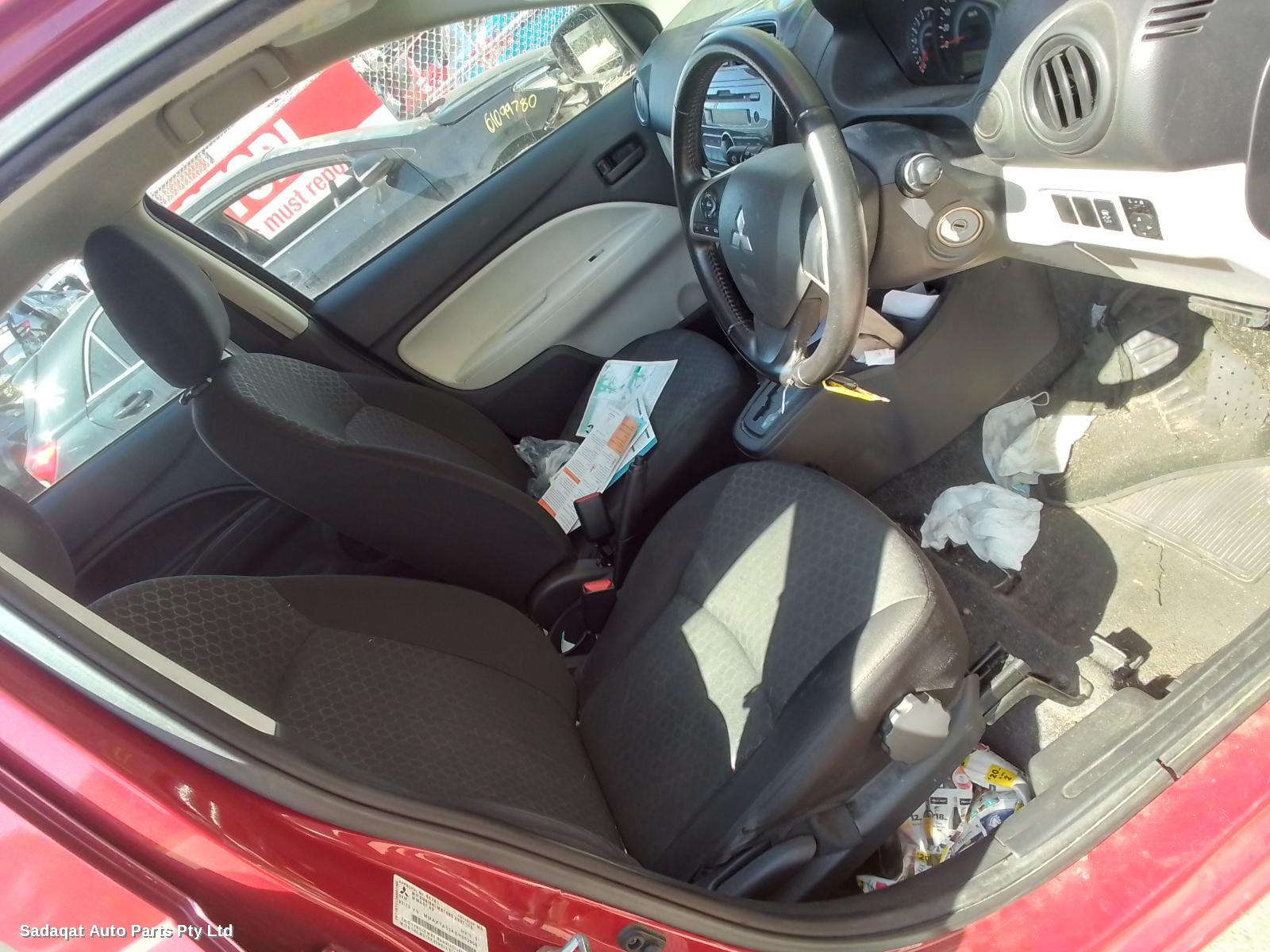 Mitsubishi Mirage Right Guard Liner