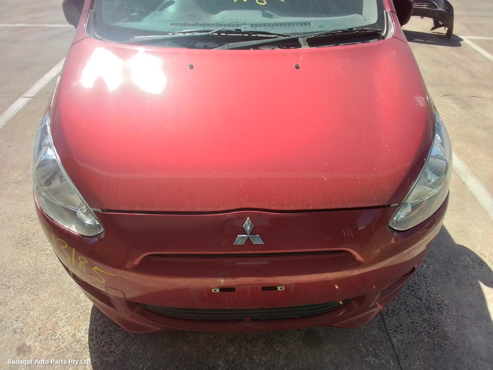 Mitsubishi Mirage Right Guard Liner