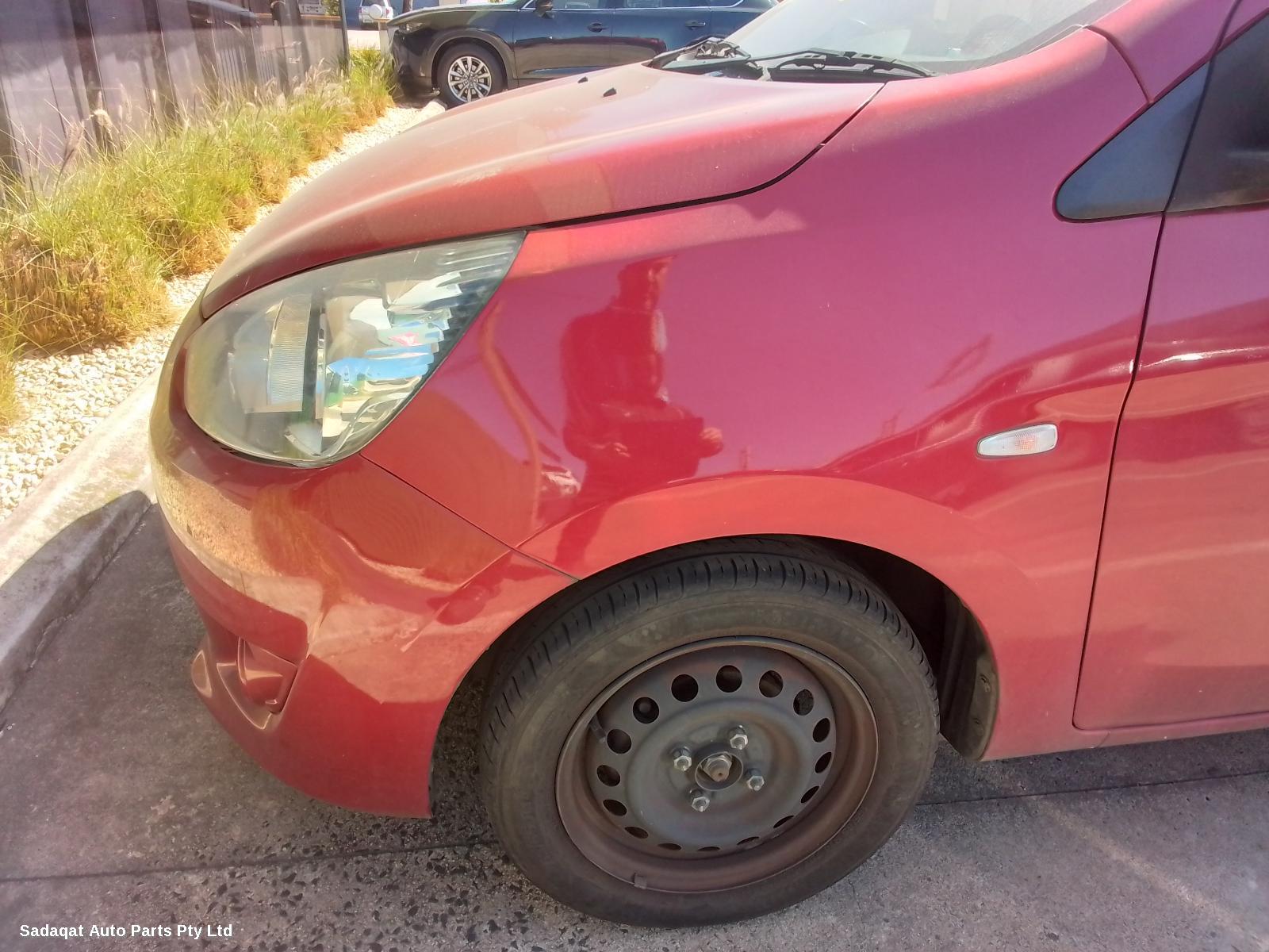 Mitsubishi Mirage Right Guard Liner