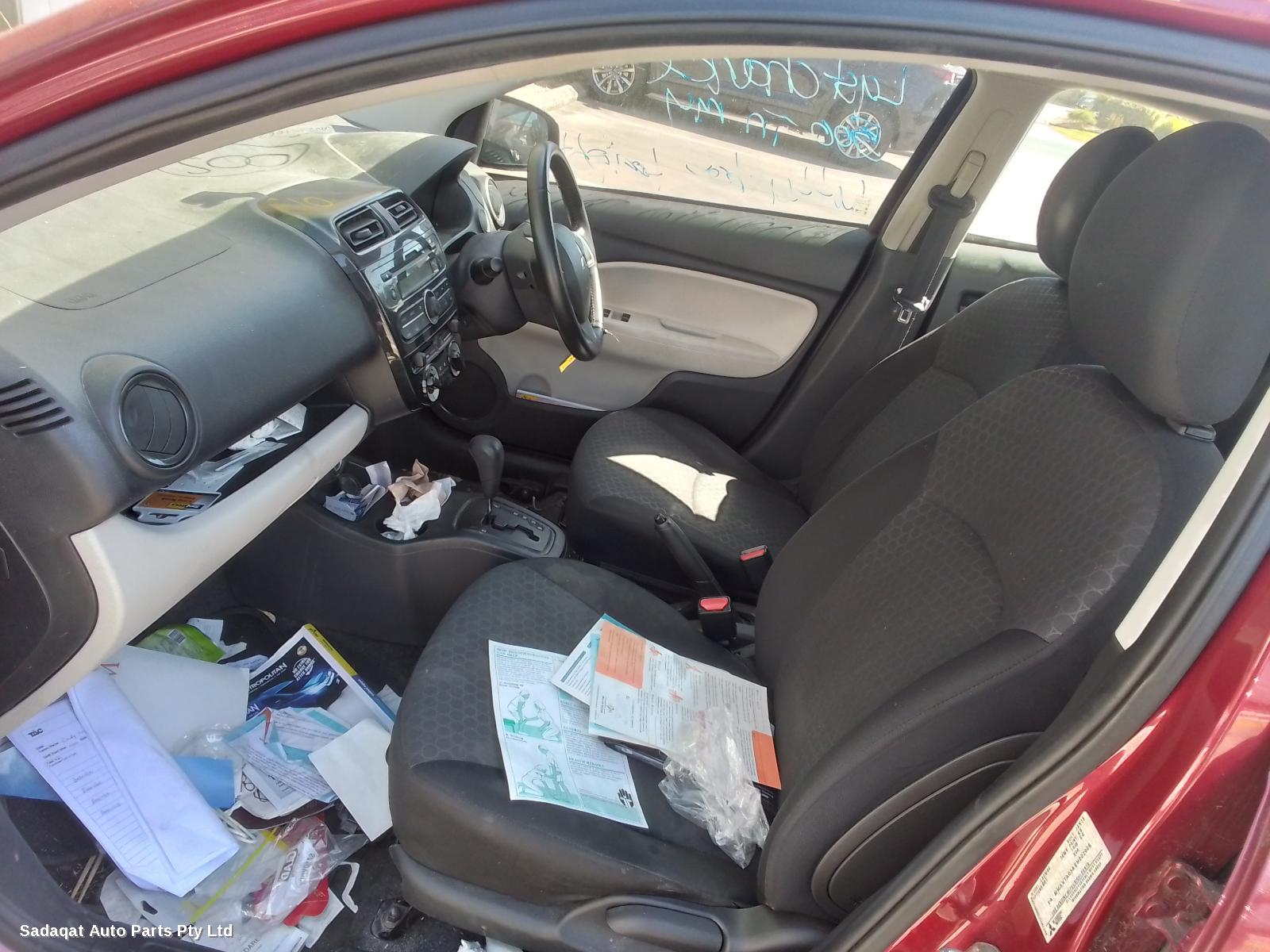 Mitsubishi Mirage Right Guard Liner