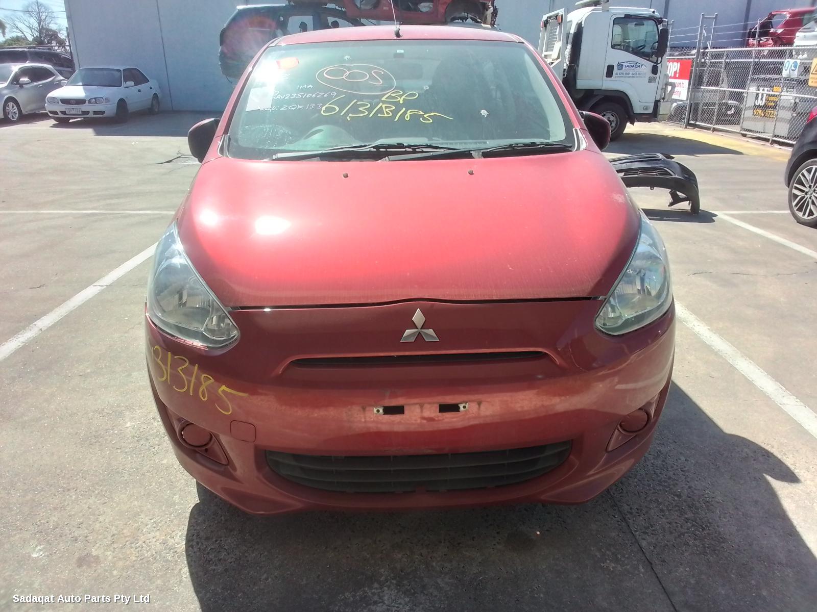 Mitsubishi Mirage Right Guard Liner