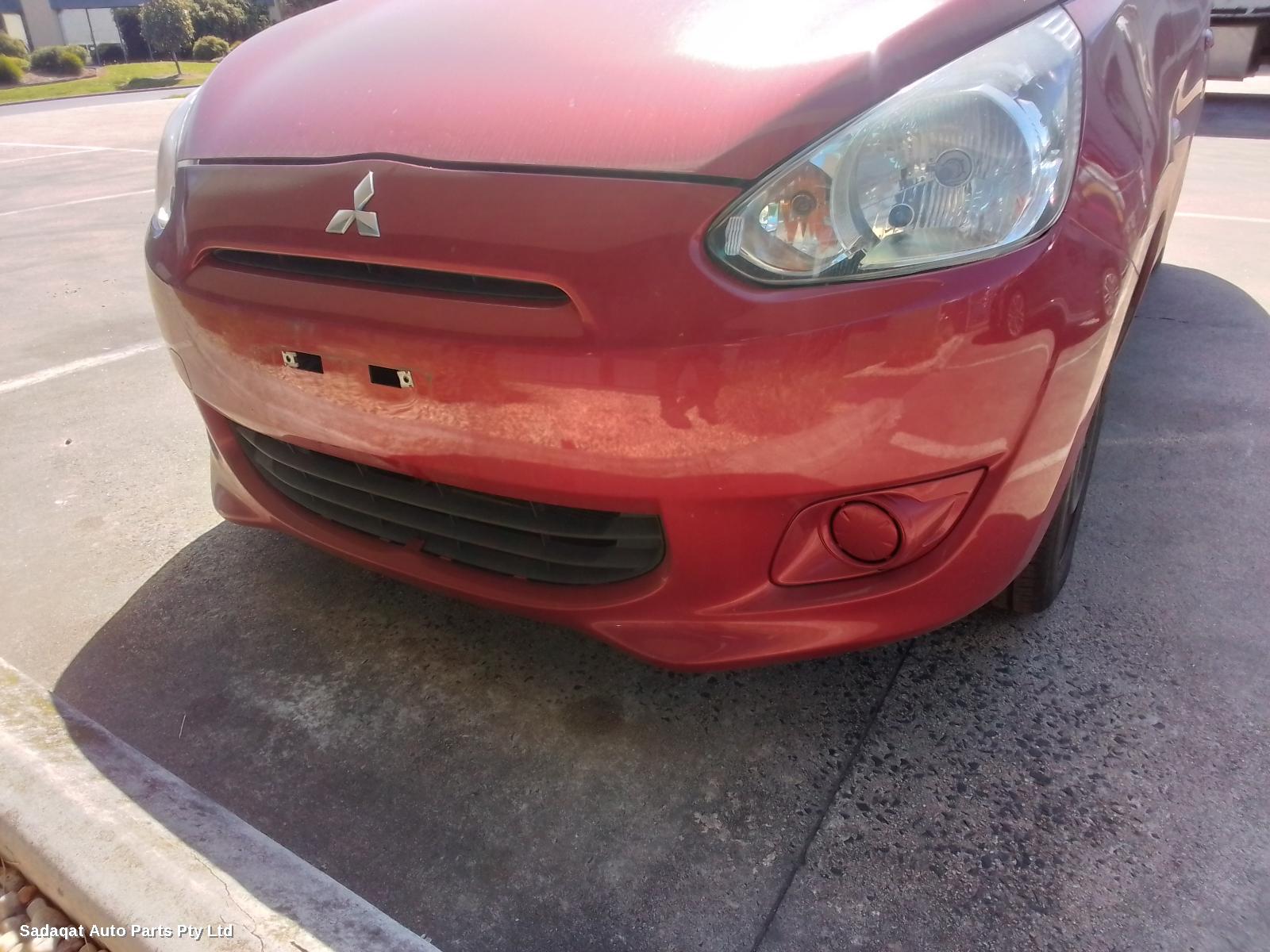 Mitsubishi Mirage Right Guard Liner